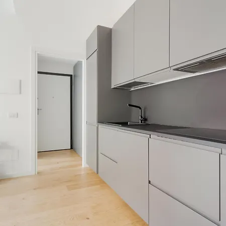 Chinatown - Lomazzo - Luminoso Bilocale Apartment Milan